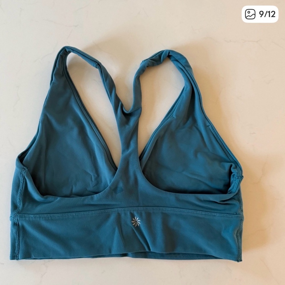 🌟 Athleta Transcends 7” Biker Short & Bra ~ Size Medium (both) - Picture 4 of 4
